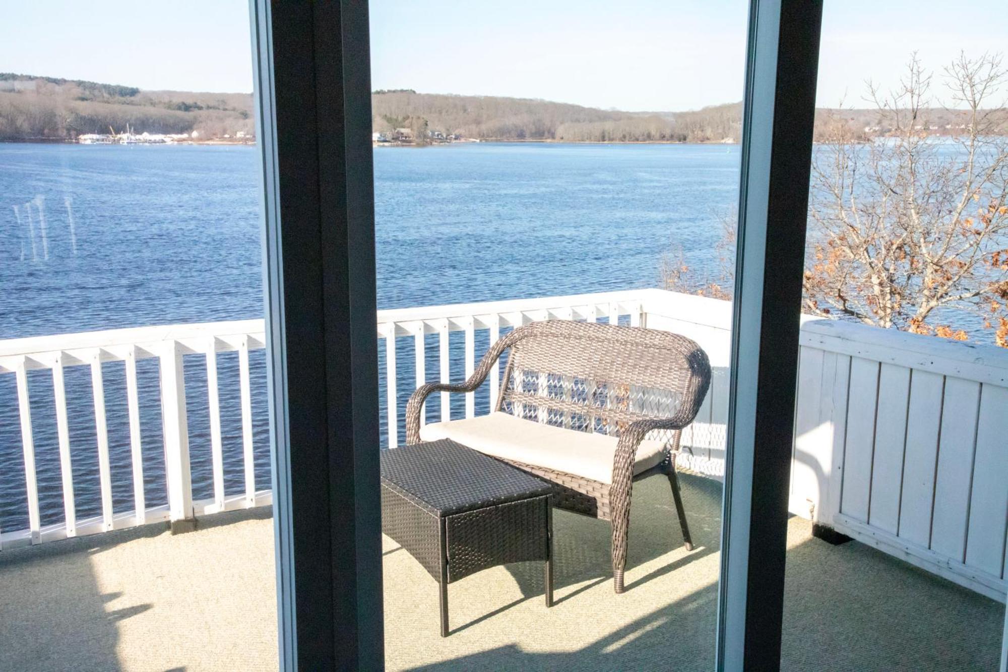 Spectacular Home With A Amazing Ocean - River View Groton Exteriör bild